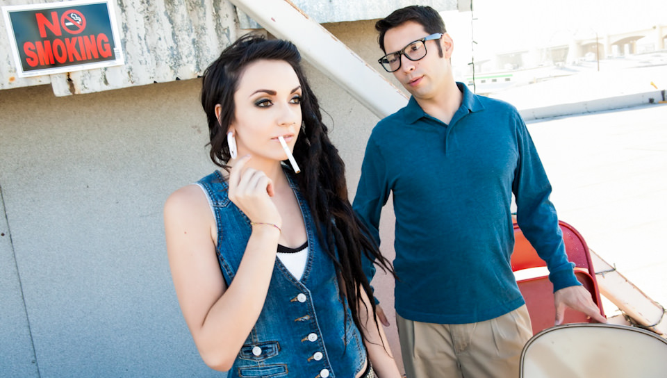 Cool Teens Smoke Cigarettes!, Scene #01 (Vada, Tommy Pistol)