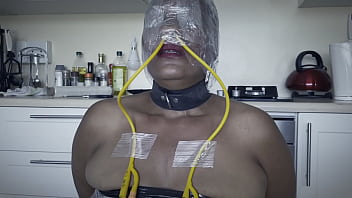 Dominatrix Mistress April – Intubated Rose