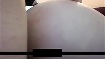 Mi hijastro me quitó la virginidad anal