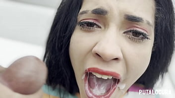 PutaLocura – Brasileña Jazmine recibe mucha leche en Bukkake