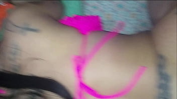 Comecei de camisinha mas o tesão era tanto que tirei