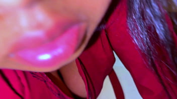 Big Ass Beautiful Arabian Hot Stepmom Stuck under Bed When She Was Clean Sex Room before Start Fuck