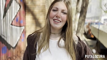 PutaLocura – La madrileña teen Claudia García tiene sexo cerdo con Torbe en este pilladas