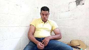 YURI GAÚCHO – AGROBOY SUPER DOTADO ESGUICHANDO PORRA DA PICA GROSSA – URSO BRASILEIRO GOZANDO FORTE
