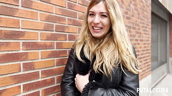 PutaLocura – Torbe pilla a la rubia Belle Jolie por la calle y se la folla muy cerdo