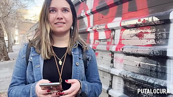 PutaLocura – Torbe seduce por la calle a latina cachonda Ana Bad y se la folla