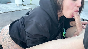 Amigo NECESITO Verga YA! Te la puedo Chupar Acá en la TERRAZA? – CREAMPIE