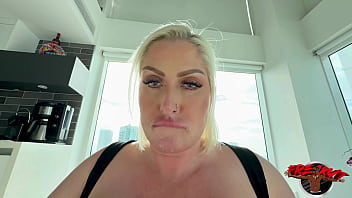 Mz Dani’s sloppy blowjob and titty fuck
