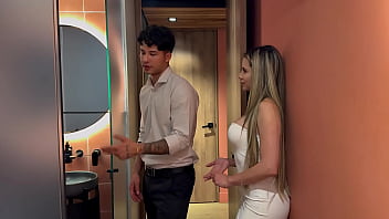 Real estate agent seduces and fucks me to buy the house – Ambar Prada and Danner Mendez
