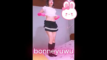 Bonneyuwu – 10:05 putita argentina se masturba